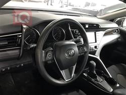 تۆیۆتا کامری